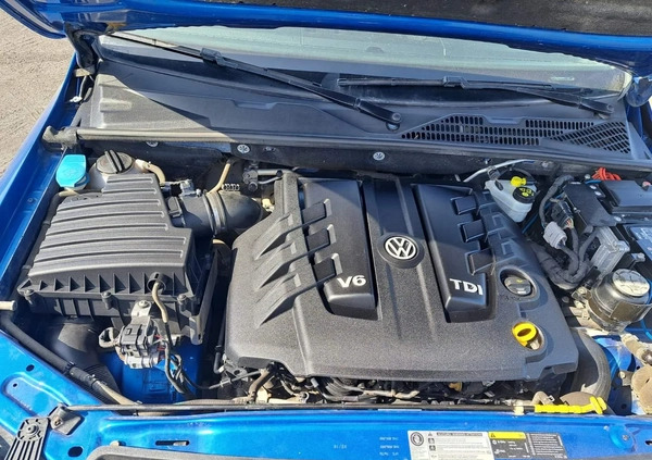 Volkswagen Amarok cena 129000 przebieg: 152000, rok produkcji 2017 z Płock małe 211
